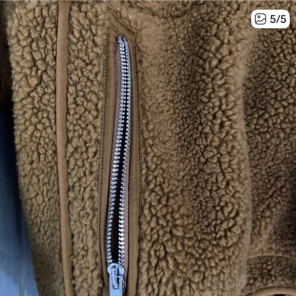 🆕 Madewell Tan Sherpa Zip-Up, cropped, cozy, perfect for fall 🍂🍁 - Picture 3 of 4